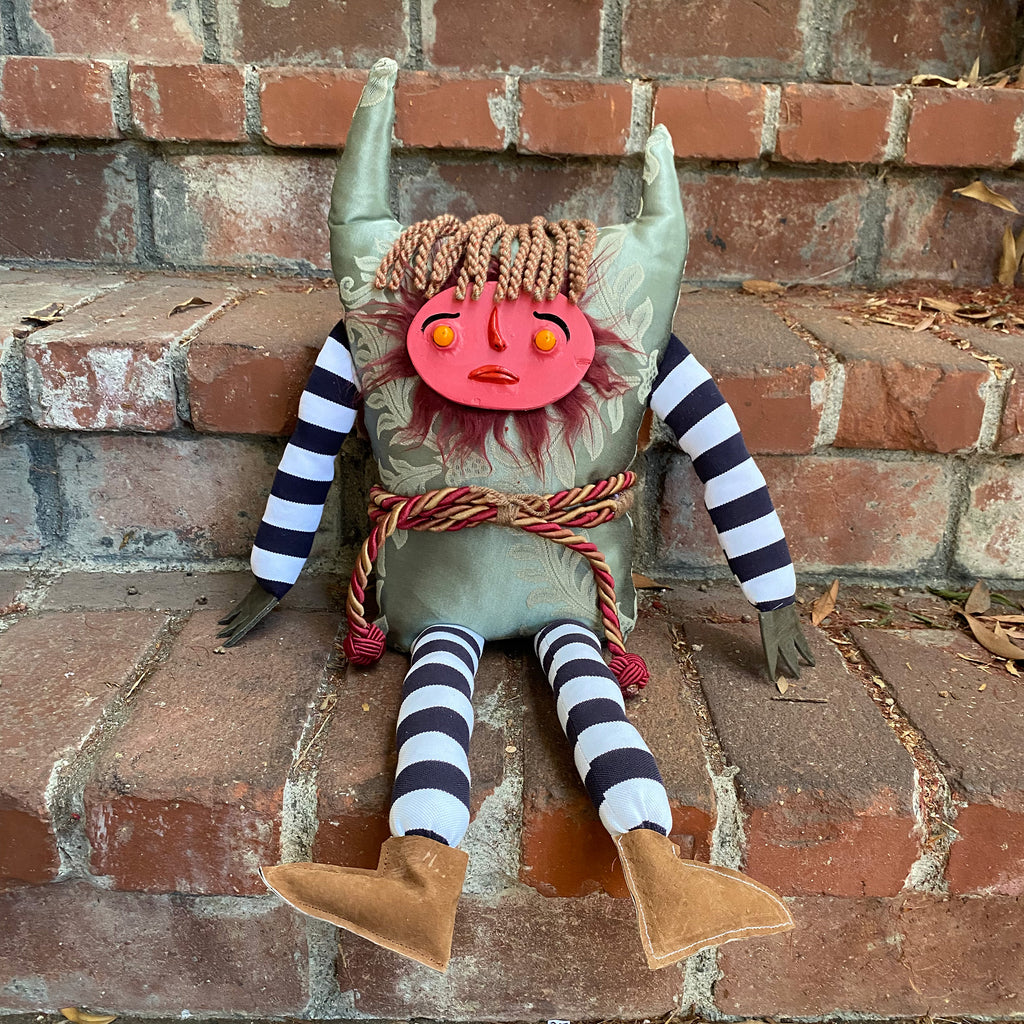 Sad Sally - Glum Glenna